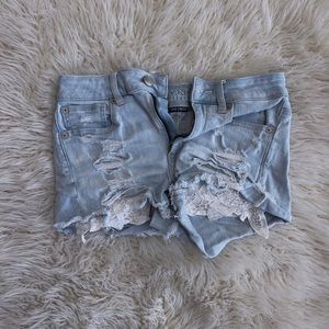 American Eagle Super Stretch Lightwash Jean Shorts